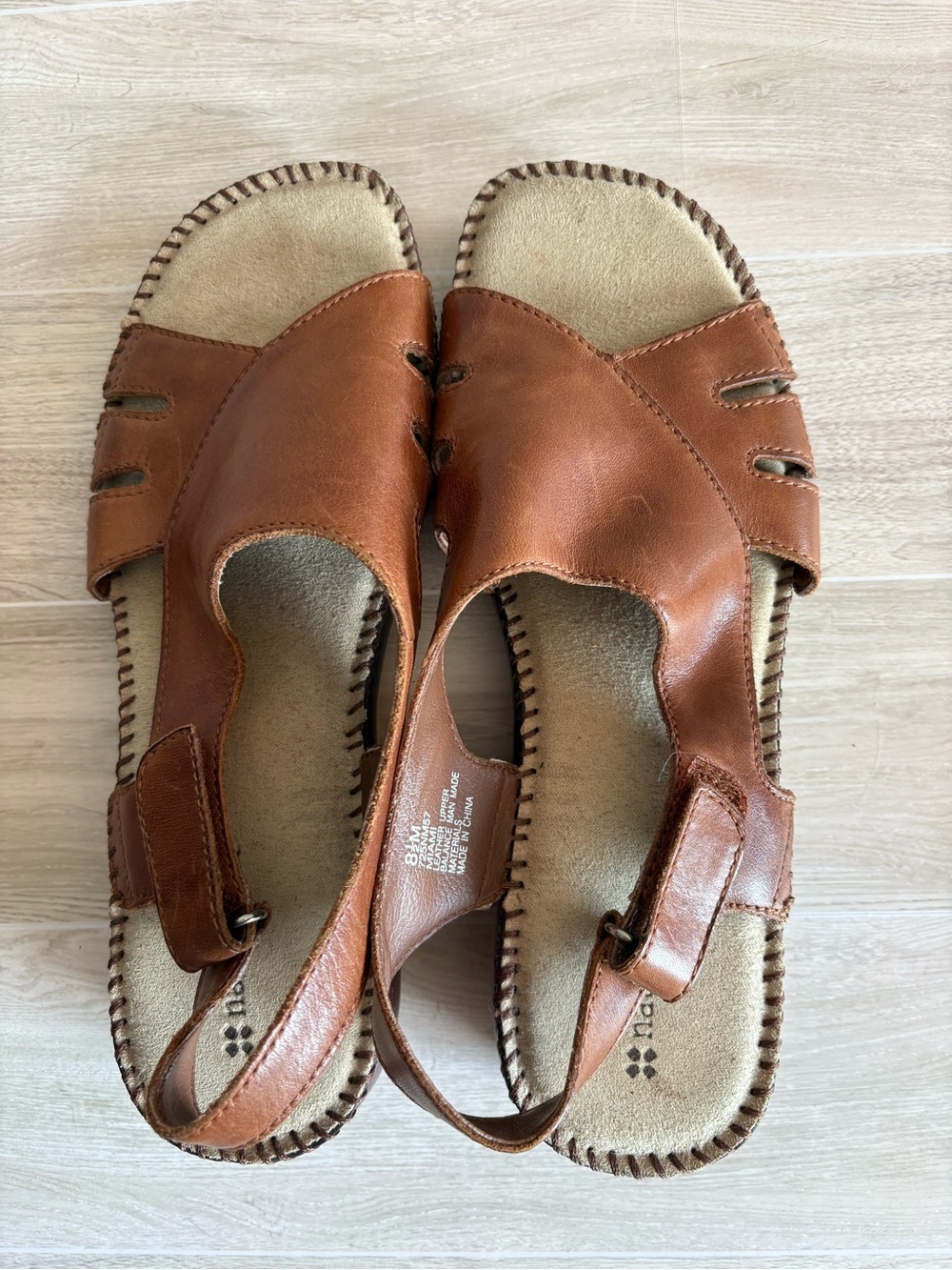 Naturalizer Brown Leather Slingback Comfort Sandals Size 8.5 Lakeside Vacation - Picture 2 of 9